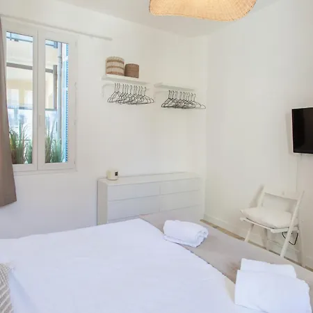 Apartment 3p Au Coeur De Juan Les Pins