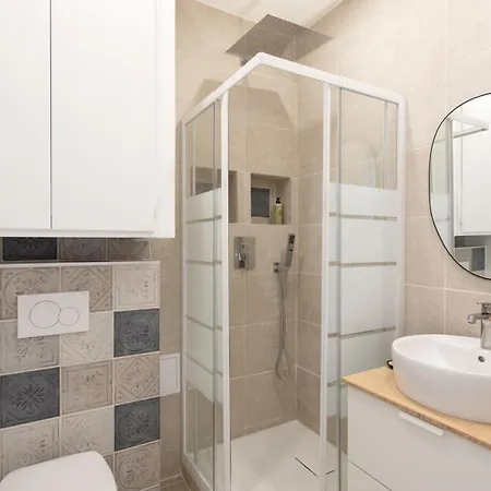 Apartment 3p Au Coeur De Juan Les Pins *