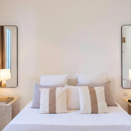 2br - Heart Of Juan-les-pins 아파트